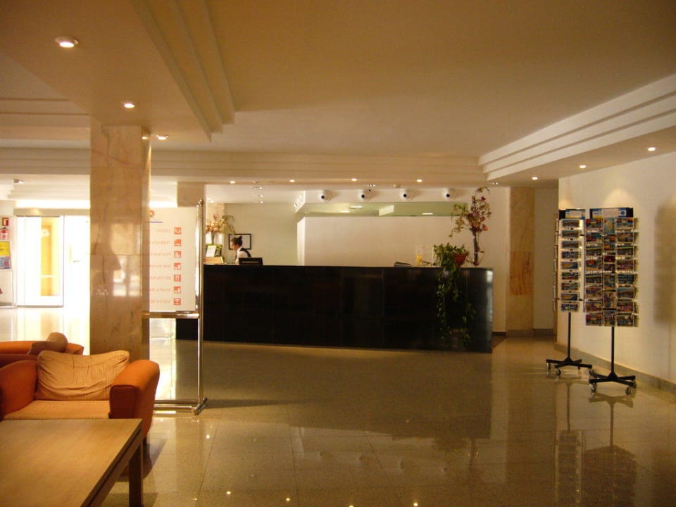 Die Rezeption SBH Hotel Taro Beach