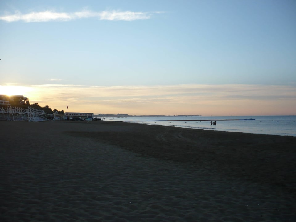 Strand Alba Resort Hotel