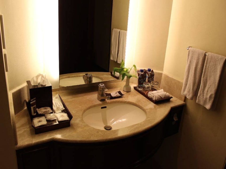 Schönster Teil des Bades Hotel Sheraton Senggigi Lombok Beach Resort