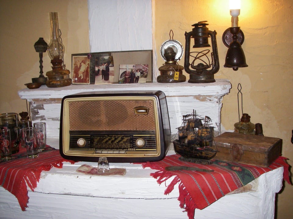 Muzeum w hotelu Acrotel Athena Pallas