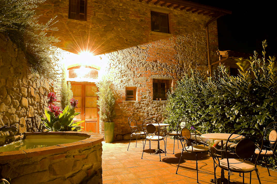 Außenansicht Ventena Vecchia antico frantoio