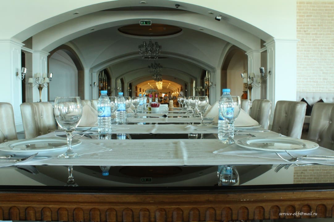 Ресторан Густо Hotel Delphin Imperial