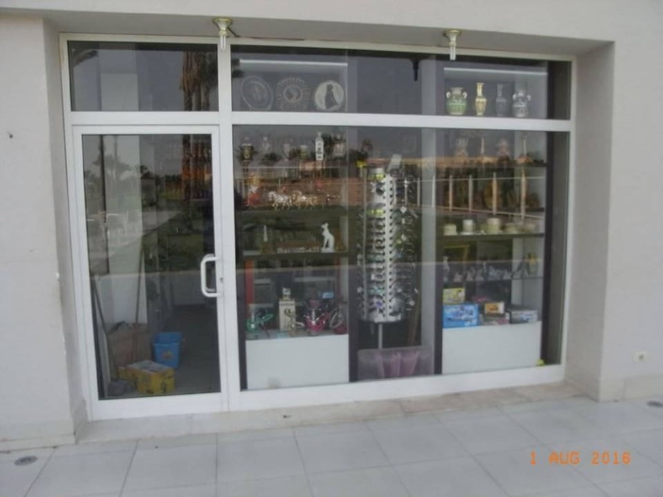Kleiner Einkaufsshop Jaz Aquaviva