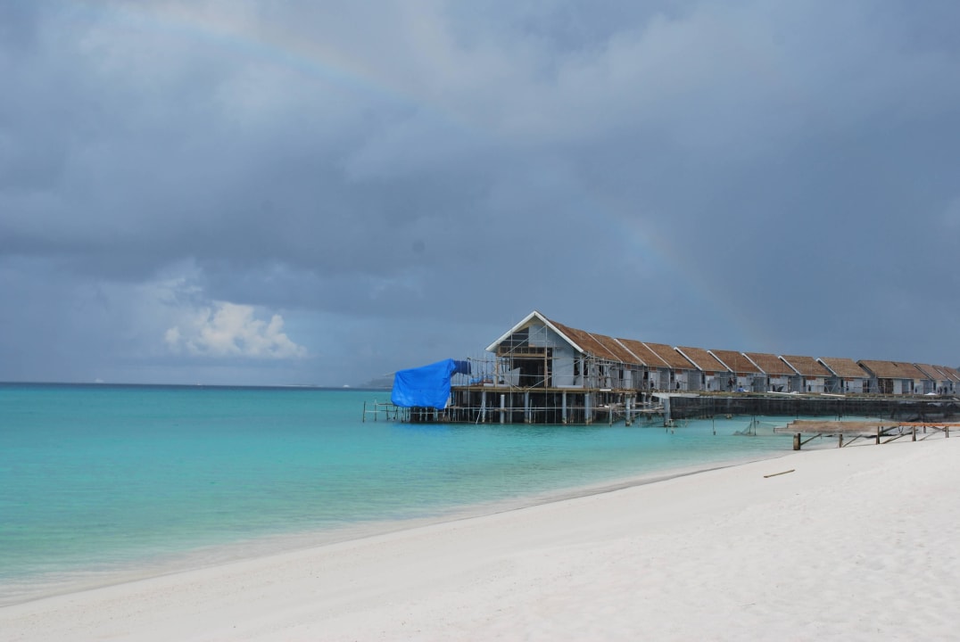 Sanbank/ Blick zur Baustelle Kuramathi Maldives
