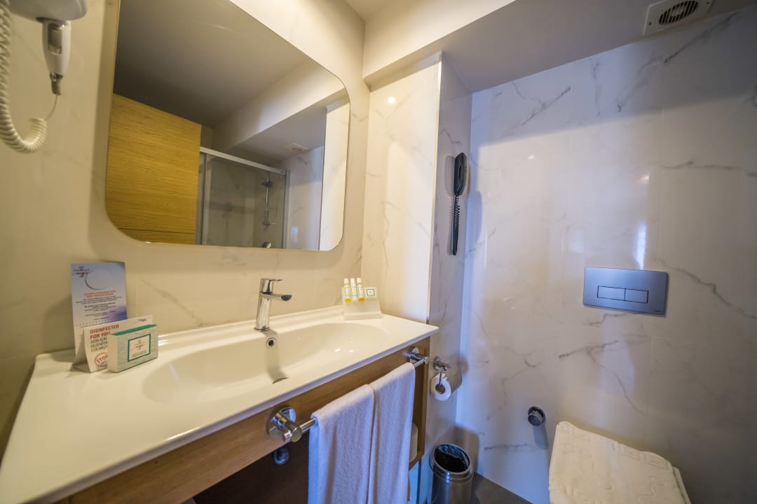 Zimmer Premier Nergis Beach Hotel