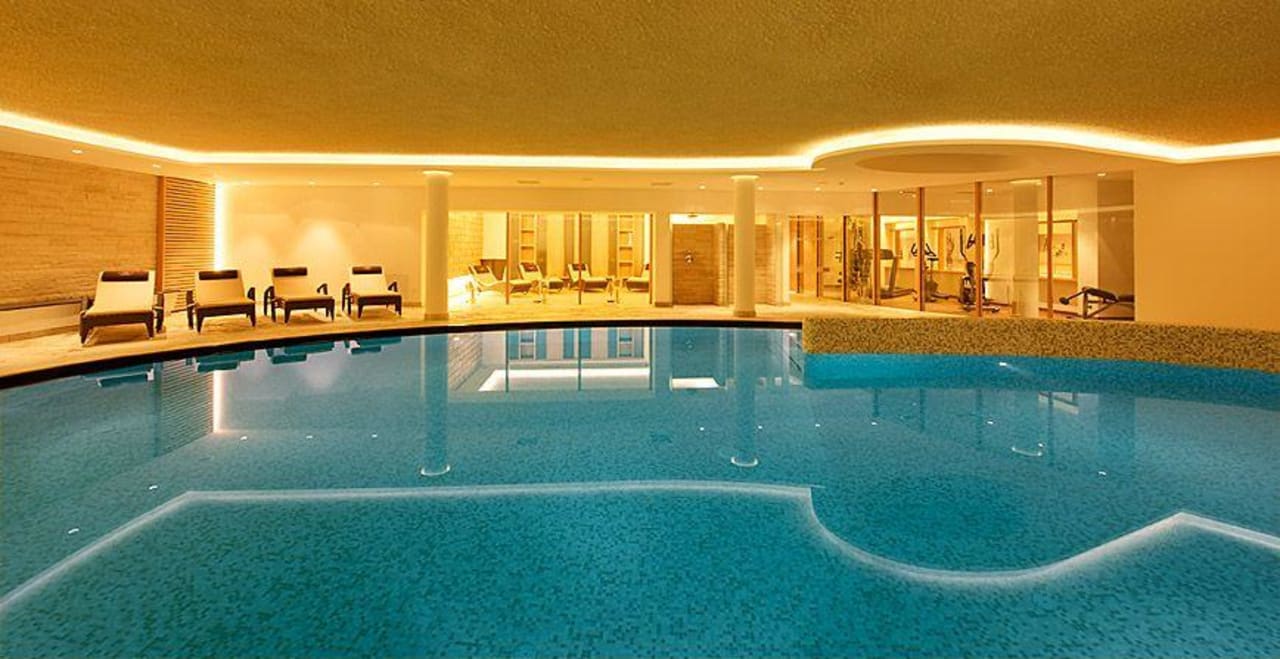 Pool facilities Hotel Alpenheim Charming & Spa