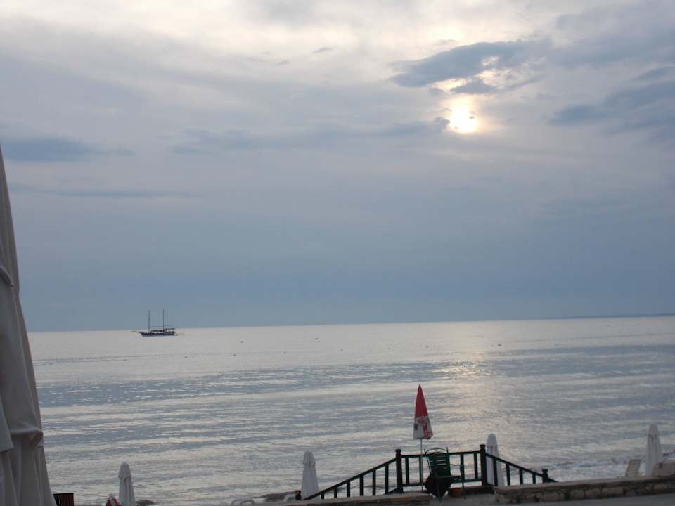 Der Ausblick beim Essen Clover Magic Nova Beach