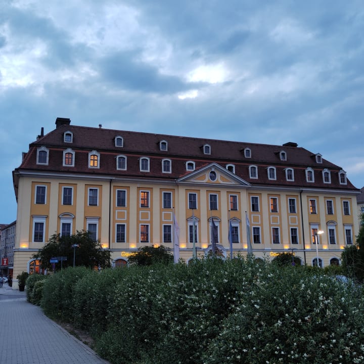 Außenansicht Gewandhaus Dresden, Autograph Collection