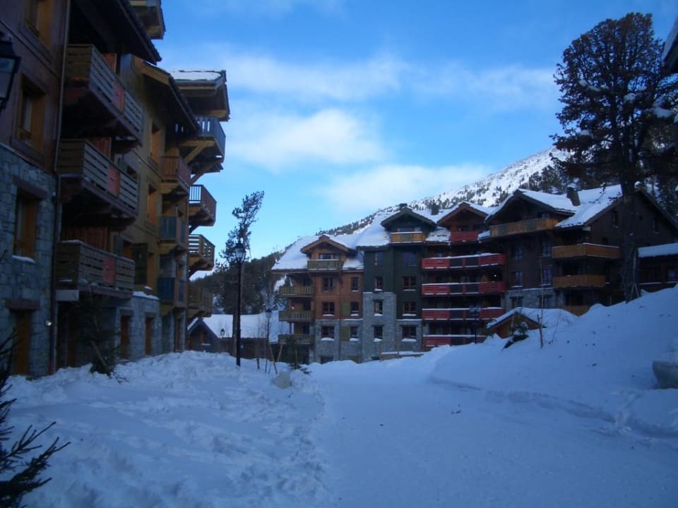 Hotelanlage Hotel Radisson Blu Resort Arc 1950