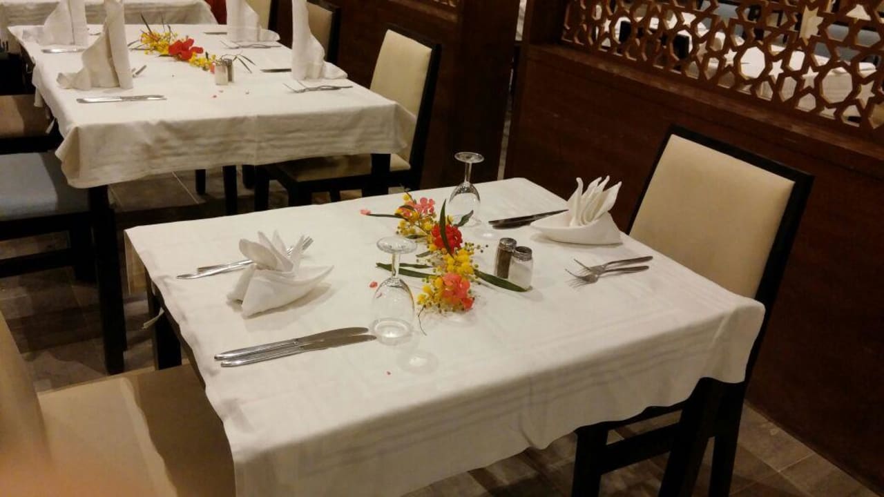 Tisch zum Abendessen Djerba Sun Beach Hotel & Spa