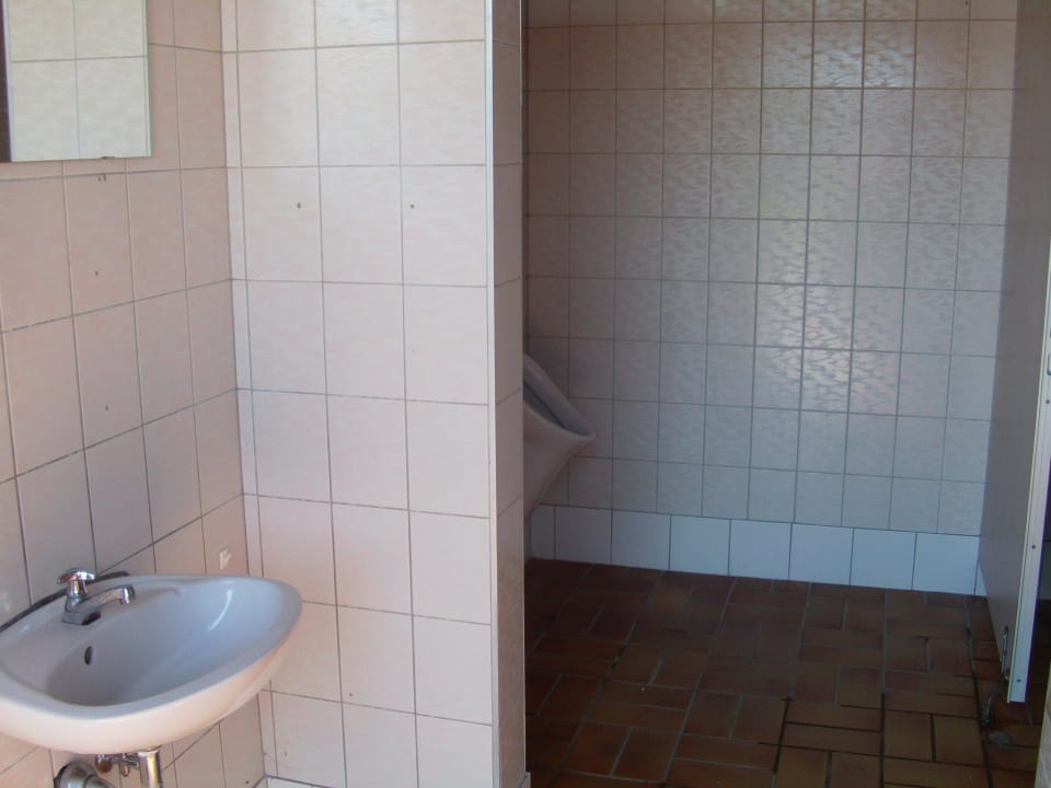 Sanitäre Einrichtungen Campingplatz Denneloher See