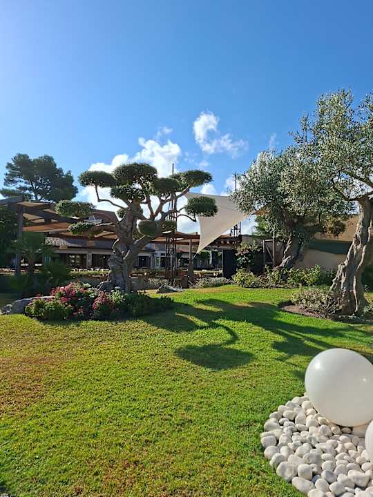 Gartenanlage VIVA Blue & Spa