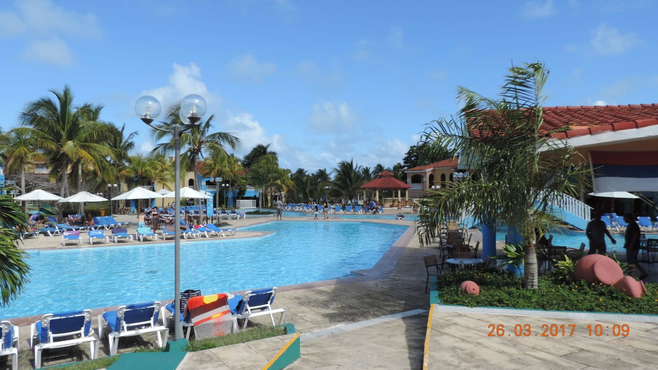 Pool Brisas Guardalavaca Hotel & Villas