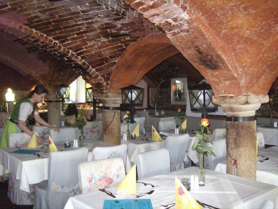 Gewölberestaurant Hotel Gut Schmelmerhof