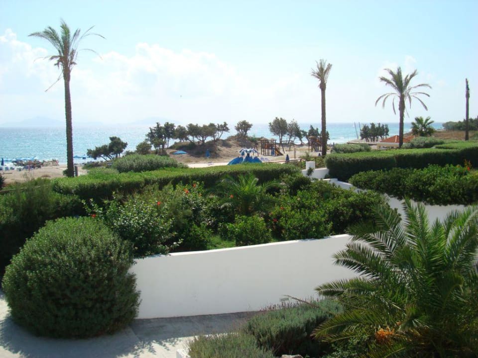 Blick zum Strand Porto Bello Royal