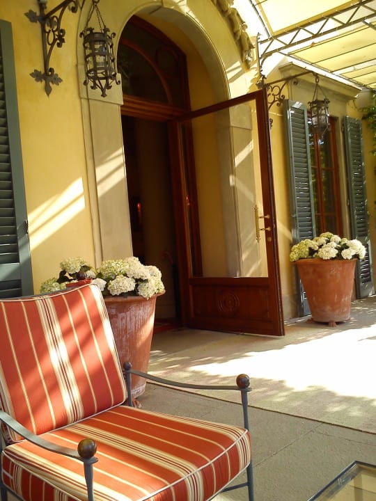 Haupteingang Villa La Massa