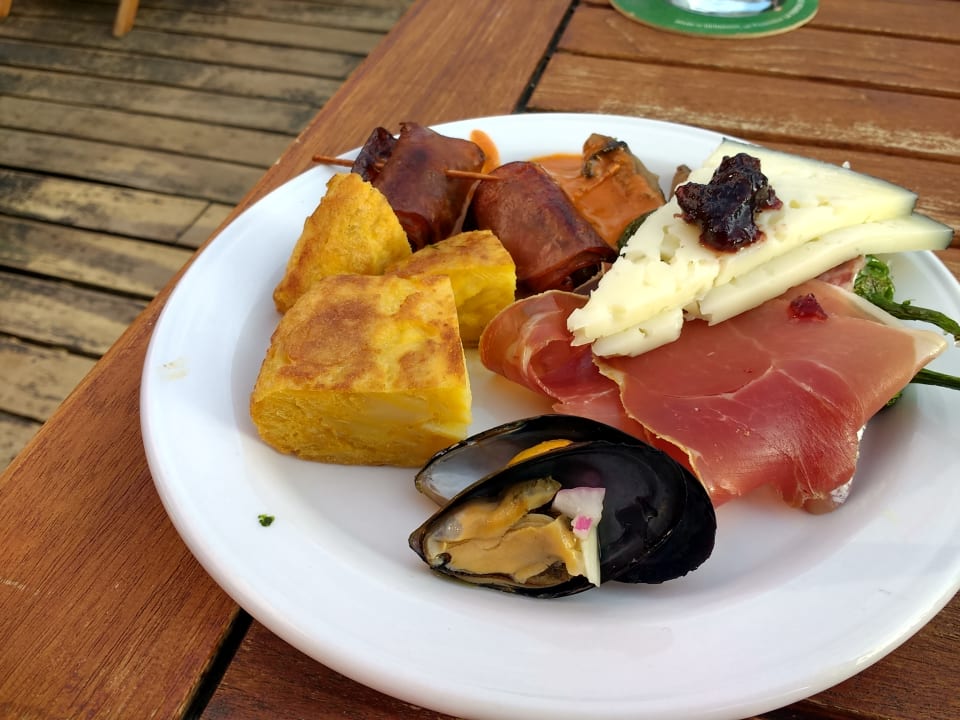 Gastro Hotel Ocean World