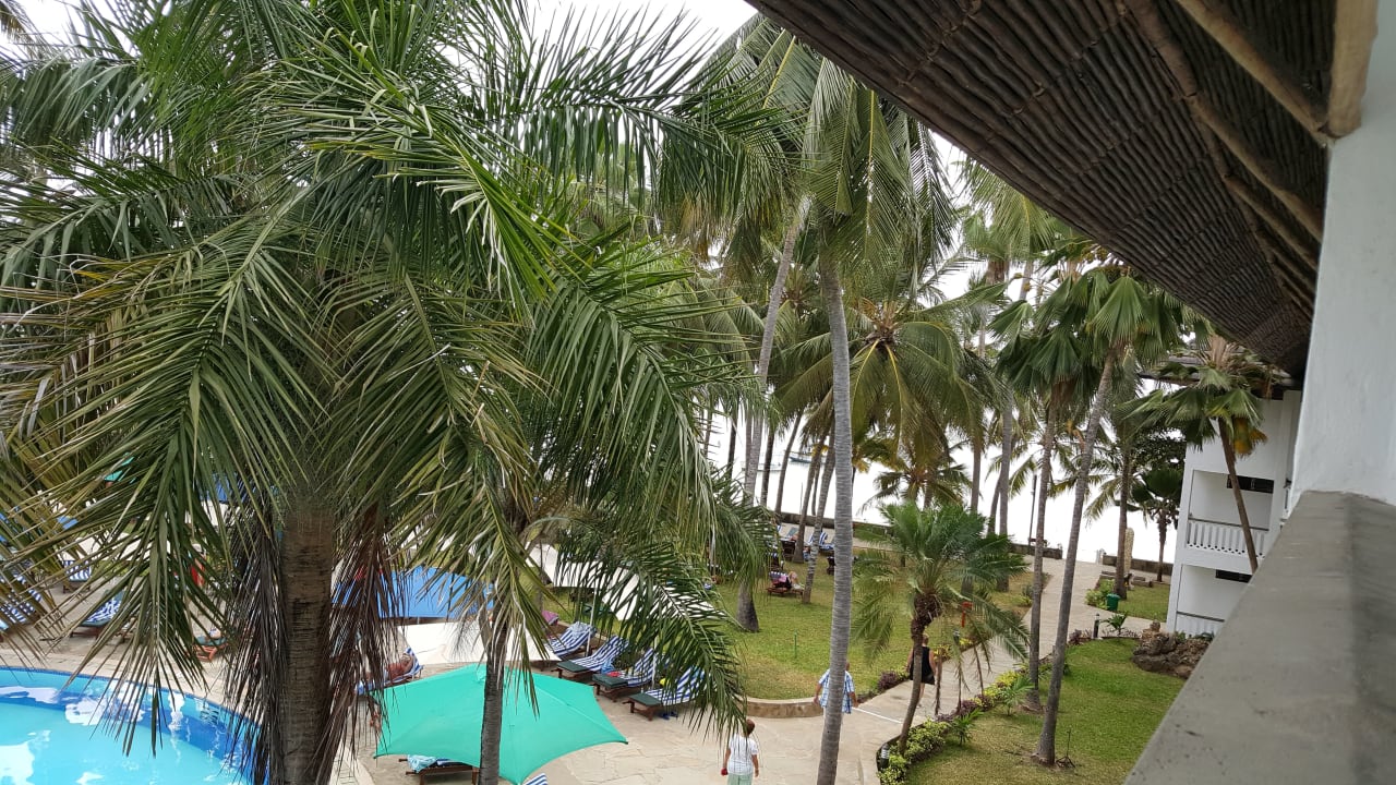 Ausblick Travellers Beach Hotel & Club