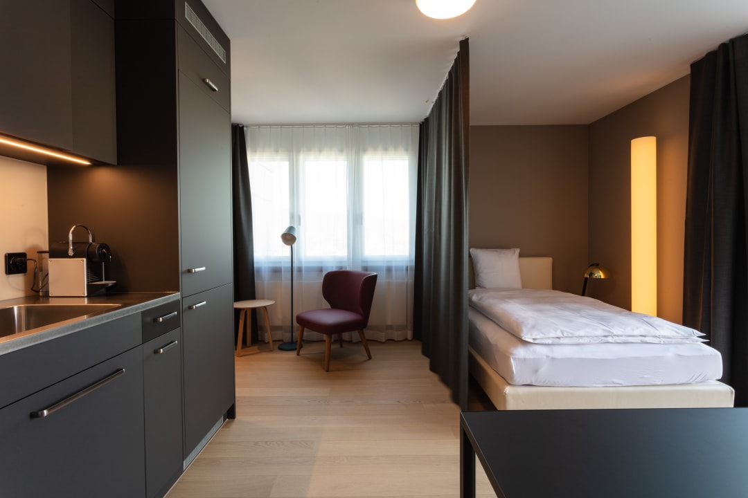 Zimmer EMA House Serviced Apartments, Superior Standard, Downtown