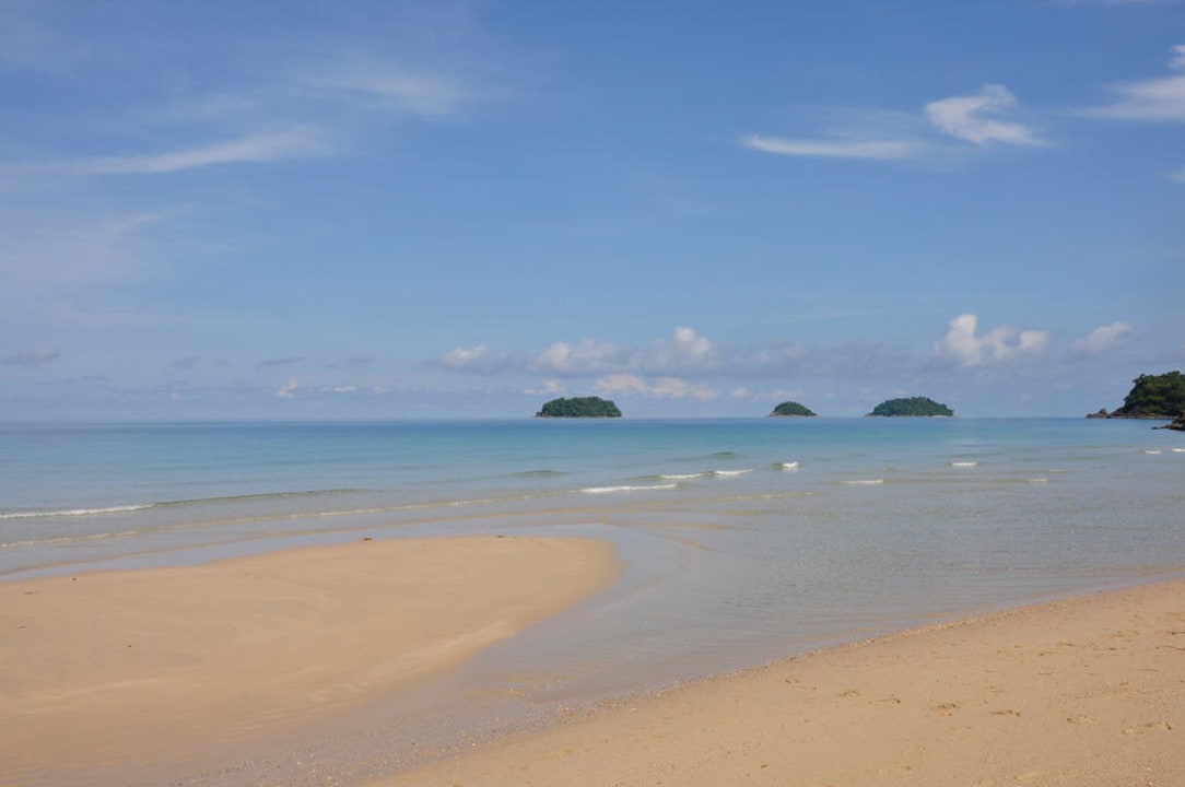 Beach bei Ebbe Hotel Siam Beach Resort