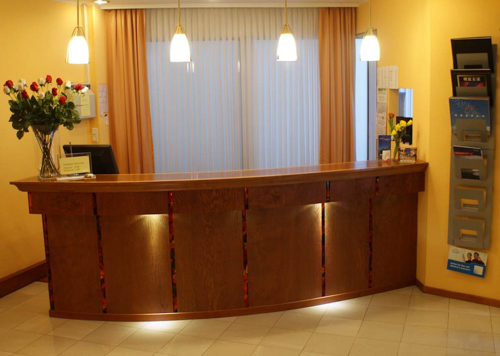 Rezeption  Hotel Sachsentor