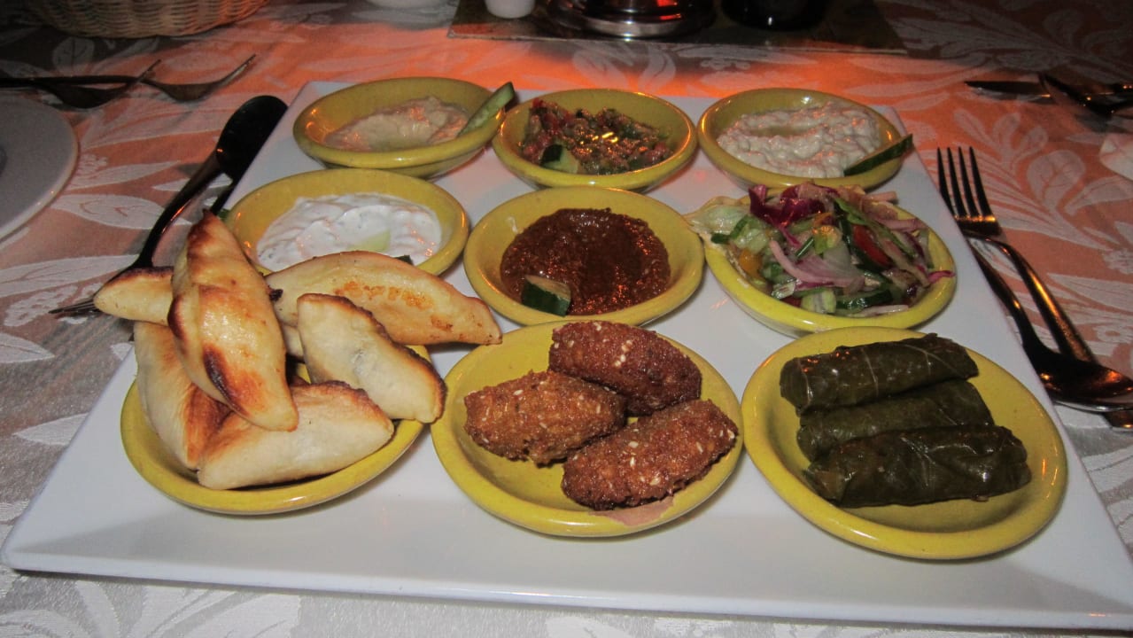 Vorspeise im "Tarboush" (Libanesisch) Grand Makadi