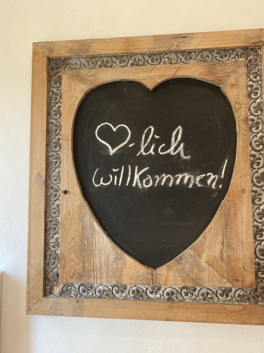Zimmer Landhaus & Landsuiten Hoher