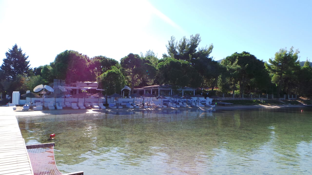 Blick vom Bootsanleger Ekies All Senses Resort, a Member of Design Hotels
