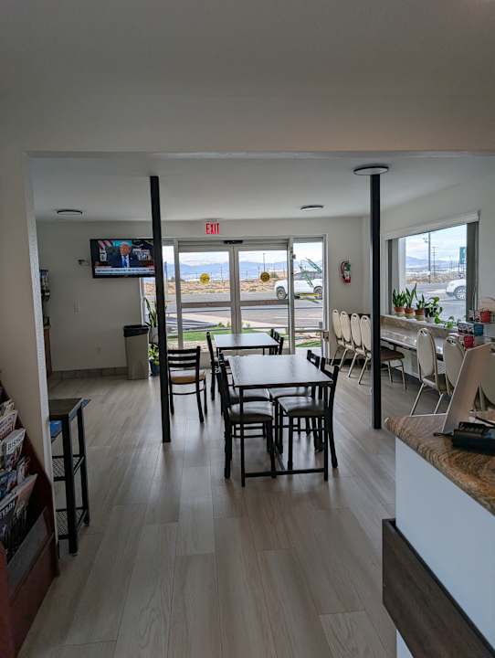 Gastro Days Inn by Wyndham Ridgecrest near China Lake Naval Station