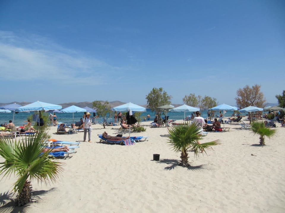Nicht Liegestuhl an Liegestuhl Atlantica Marmari Beach