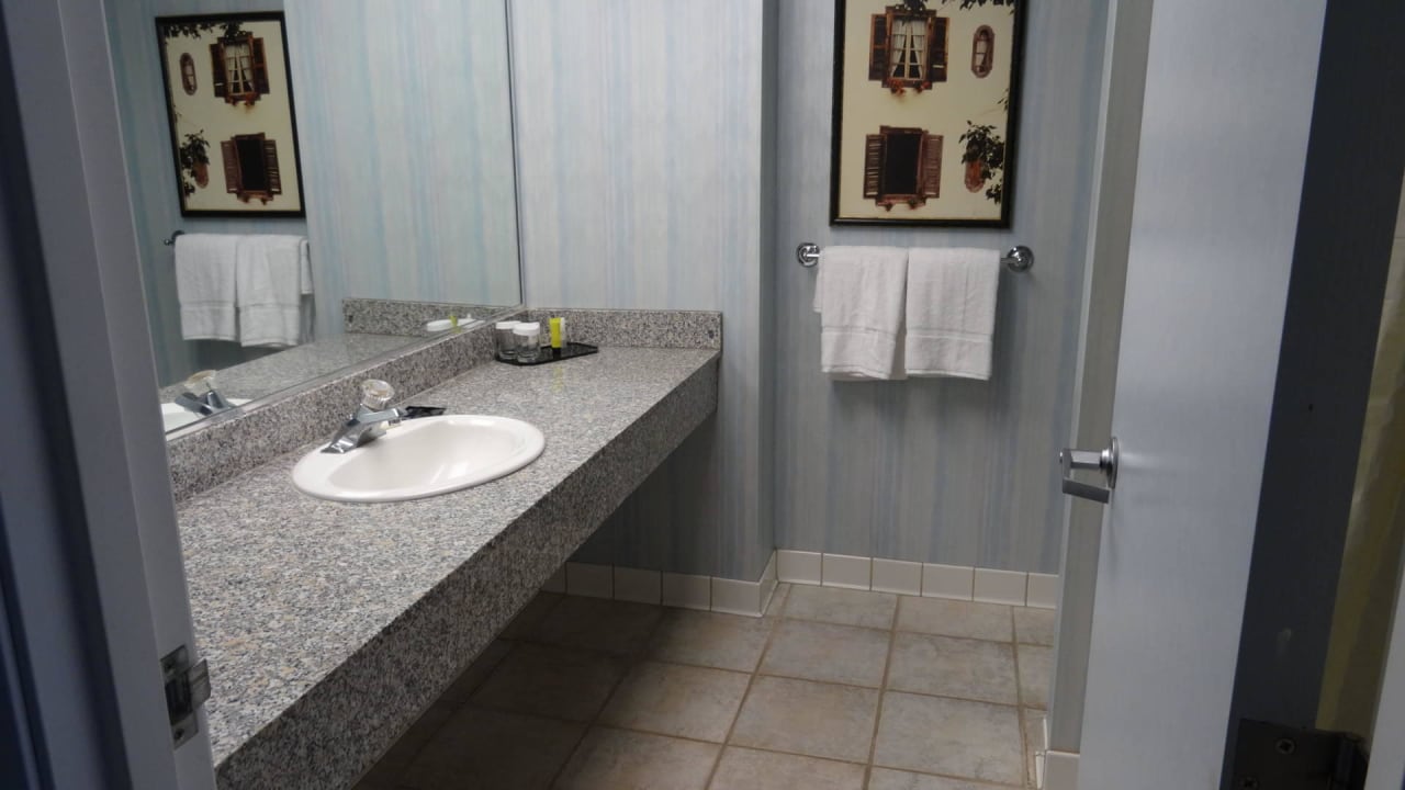 Bad Hotel John Ascuaga's Golden Nugget