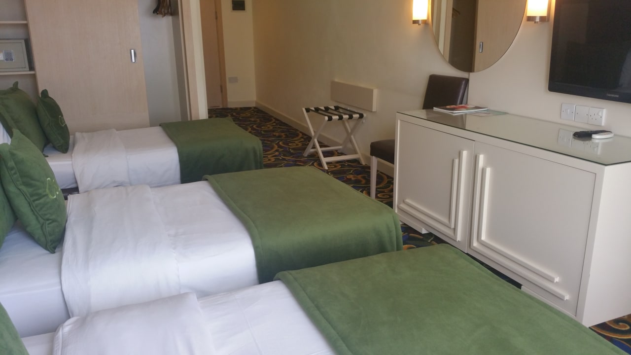 Zimmer Oscar Resort Hotel