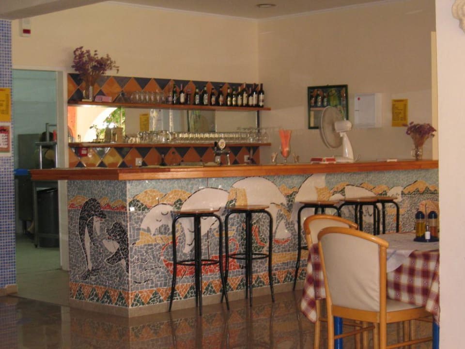 Bar im Restauran Ekaterini Hotel
