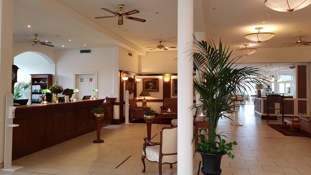 Lobby Precise Resort Schwielowsee