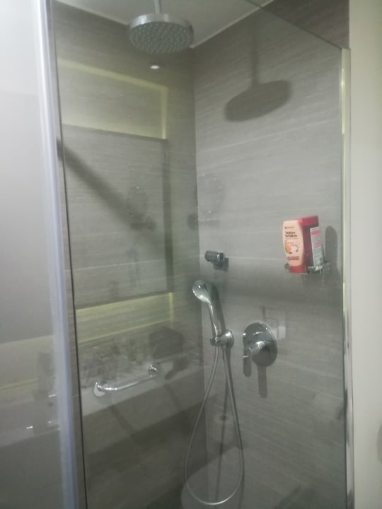 Zimmer Crystal Springs Beach Hotel