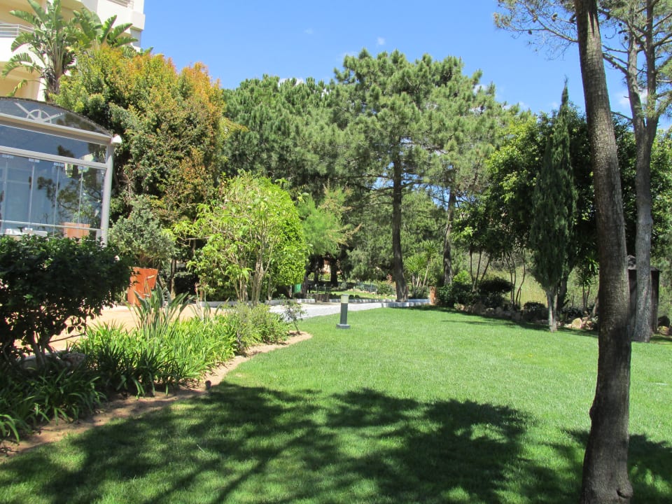 Gartenanlage PortoBay Falésia