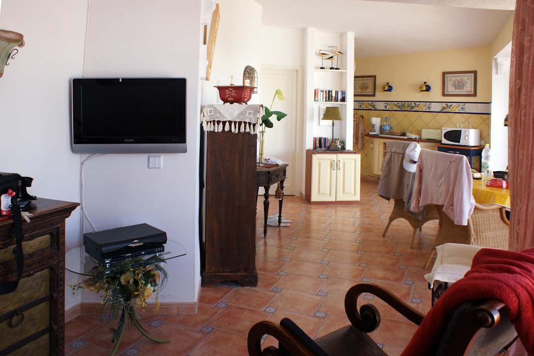 Flachbildschirm Urbanisation Las Abejas