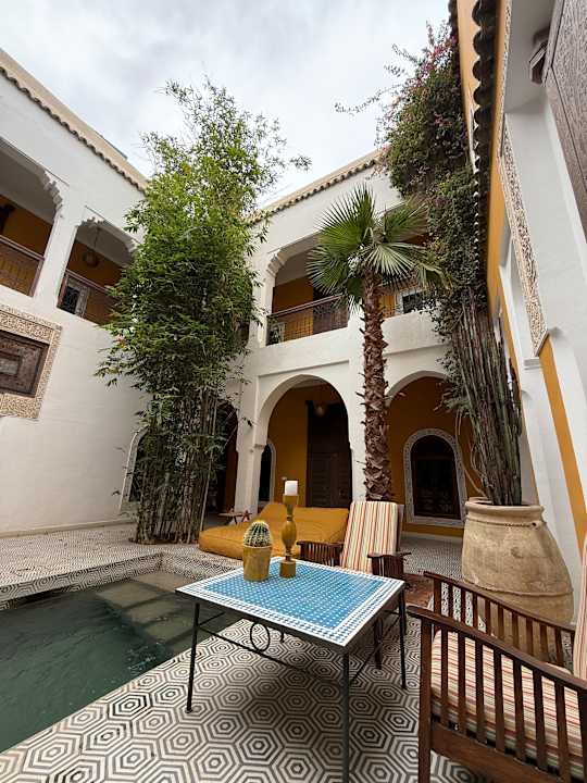 Gartenanlage Riad Les Yeux Bleus