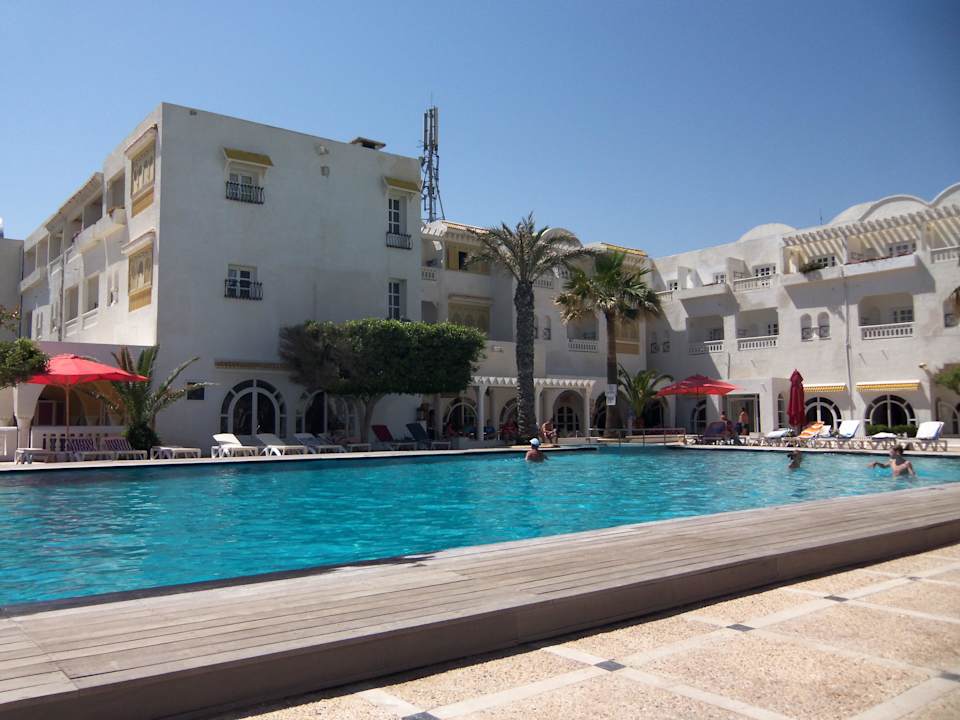 Sauberer Pool Alassio Hotel and Thalasso