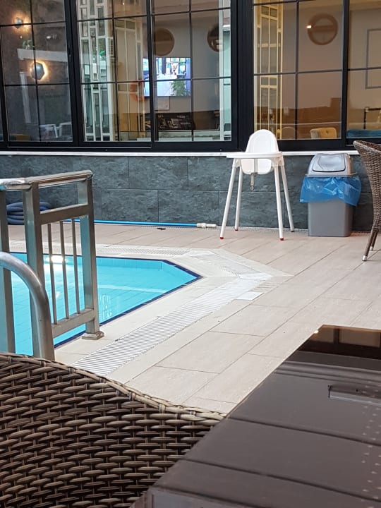 Pool Azak Beach Hotel