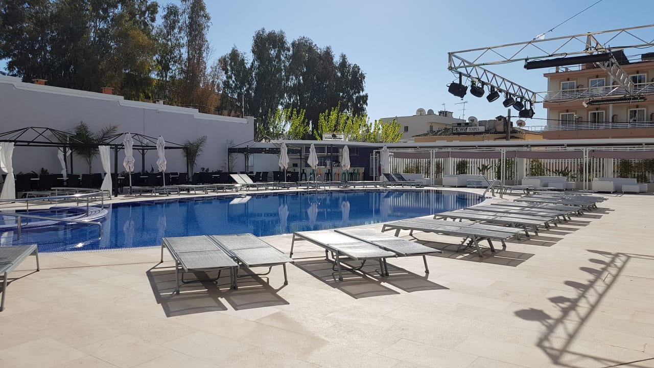 Pool Hotel Aparthotel Paguera Beach