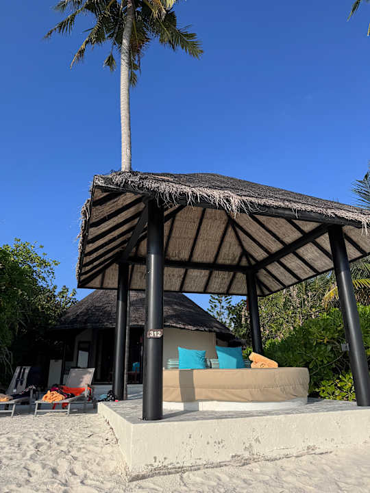 Strand Sun Siyam Iru Fushi