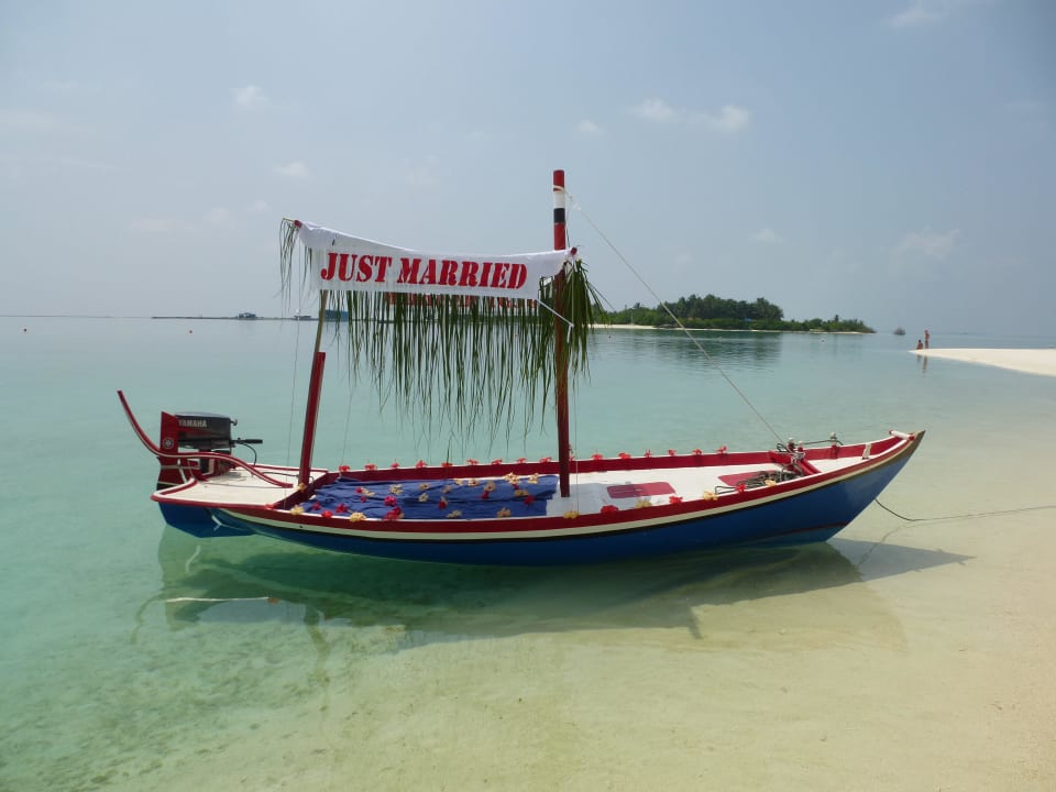 Hochzeitsboot Meeru Maldives Resort Island