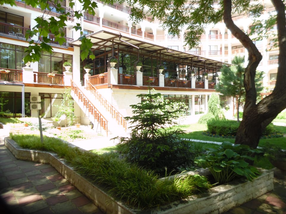 Außenansicht Hotel Estreya Residence