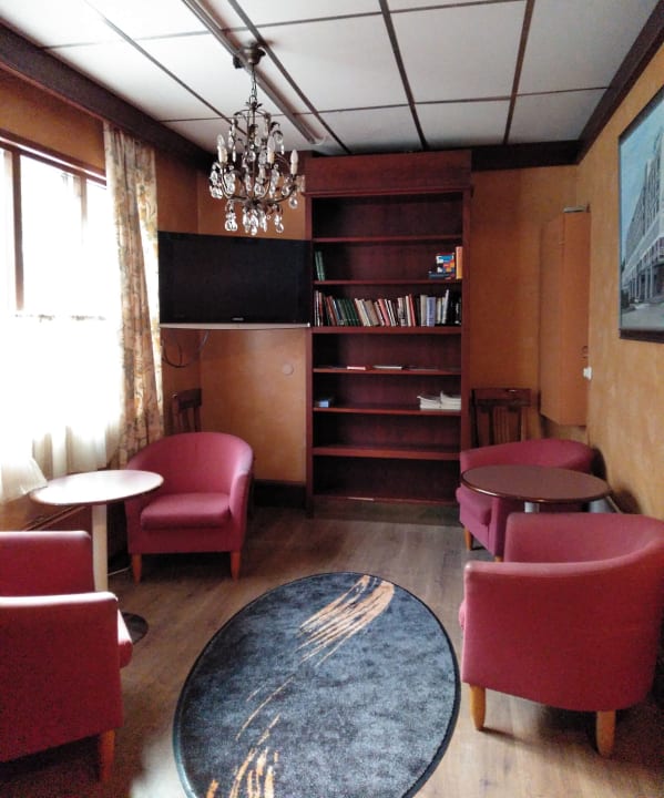 Lobby Hotel Kauppahotelli Grand