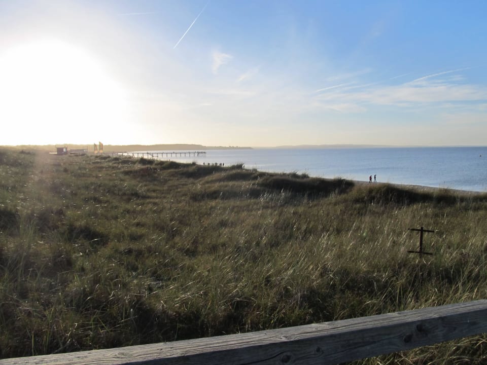 Sonniger Herbsttag am Strand Ferienwohnungen Ferienpark Weissenhäuser Strand