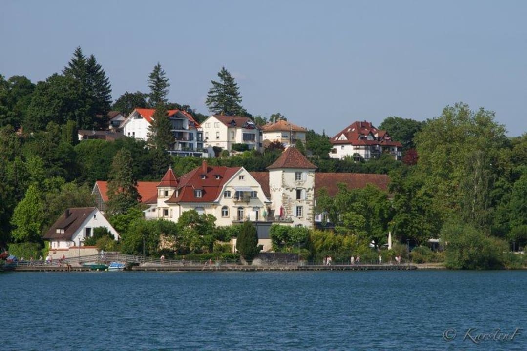 Hotel vom See aus betrachtet Bad-Hotel mit Villa Seeburg