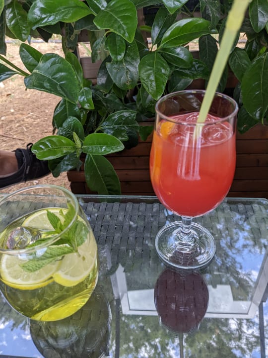 Gastro HARPIN Happy Days Beach Hotel