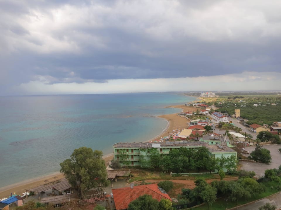 Nach dem Regen Salamis Bay Conti Resort Hotel & Casino
