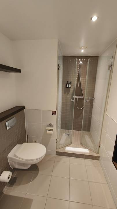 Zimmer Mövenpick Hotel Amsterdam City Centre